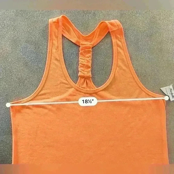 Marika Tek Orange Activewear Women's Top (168) - Picture 11 of 13